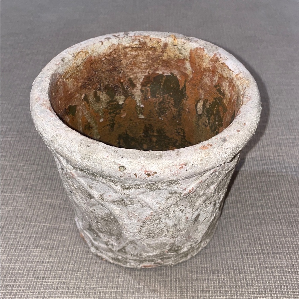 Rustic Textured Planter - Picture 5 of 8
